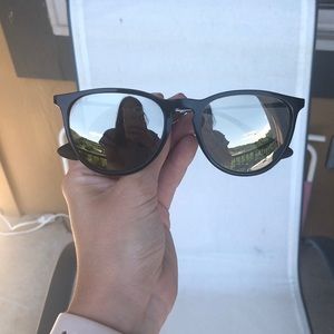 Ray ban Erika classic with mirrored lense